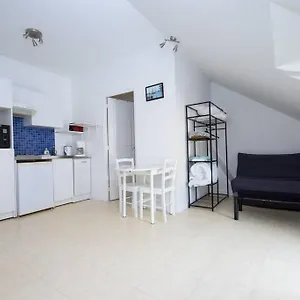 https://studio-au-coeur-de-cancale-sur-le-port-de-la-houle.inbrittany.com